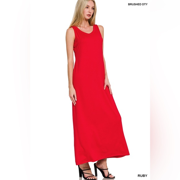 Zenana Outfitters Dresses & Skirts - Zenana Outfitters Ruby Red Sleeveless Maxi Dress